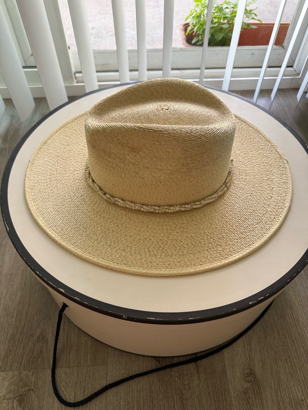 lack of color paradise natural shell beaded straw fedora summer sun hat medium